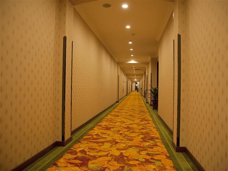 Greentree Inn Heilongjiang Harbin Zhongyang Street Business Hotel Экстерьер фото