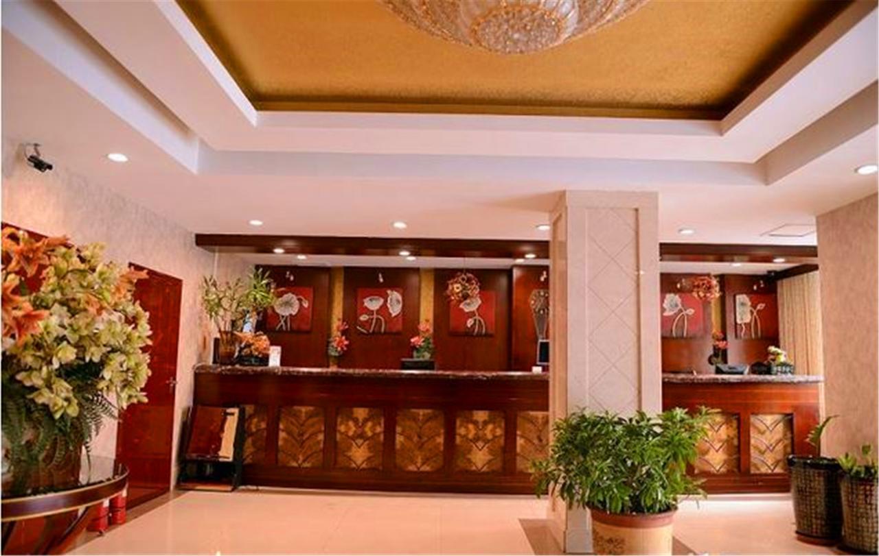 Greentree Inn Heilongjiang Harbin Zhongyang Street Business Hotel Экстерьер фото